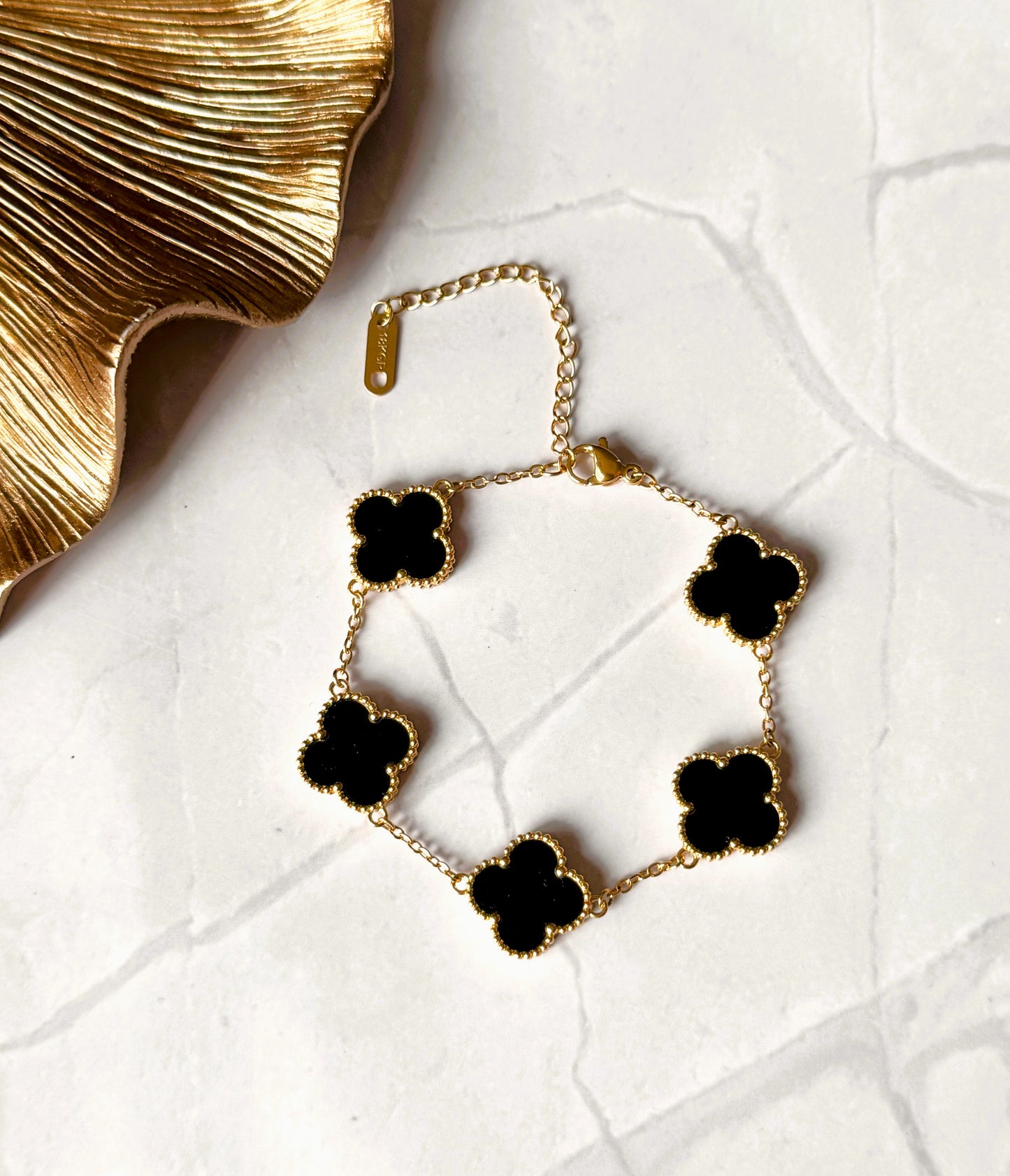 Shreya Black Clover Bracelet