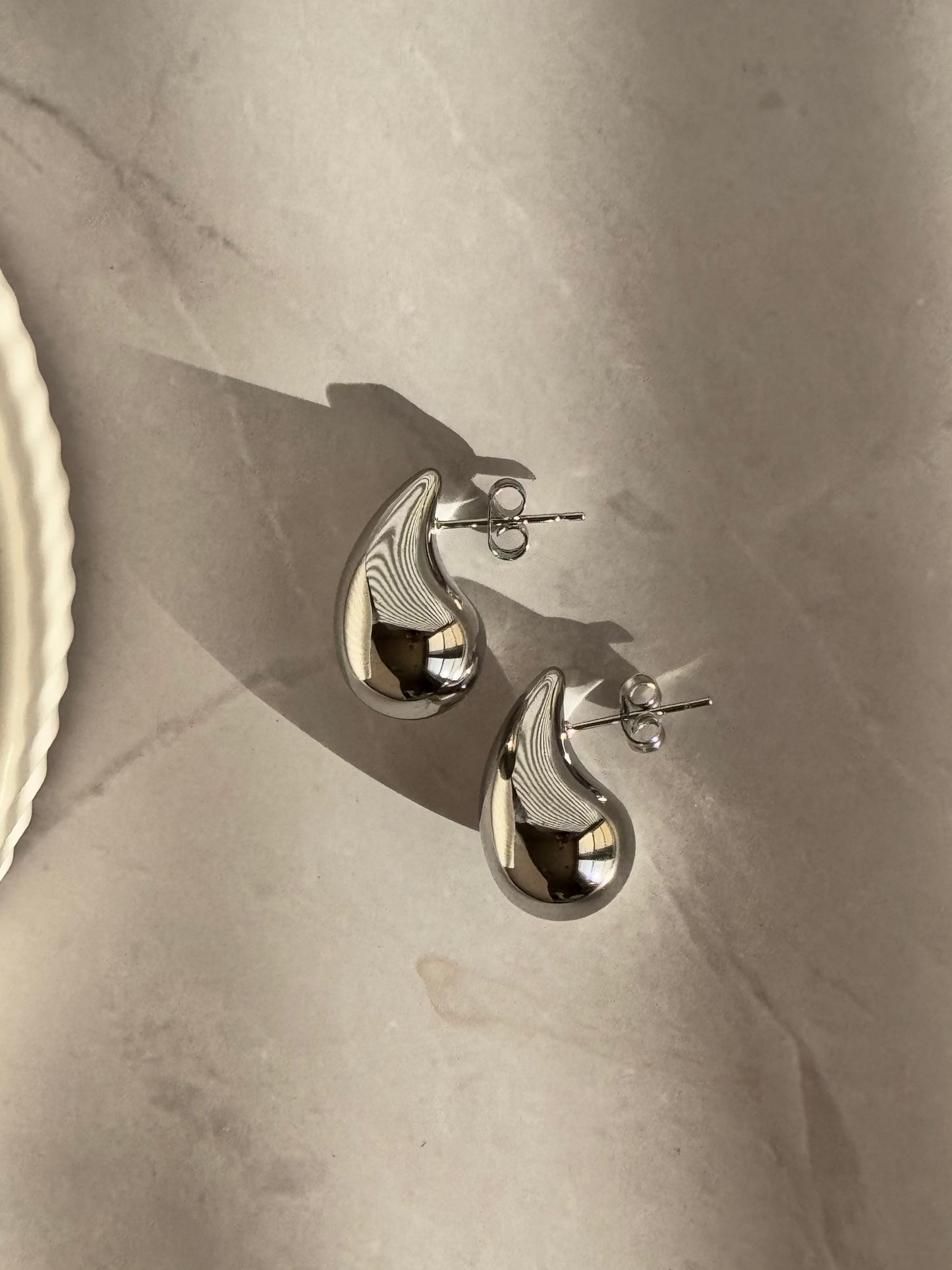 Eira Silver Teardrop Earrings