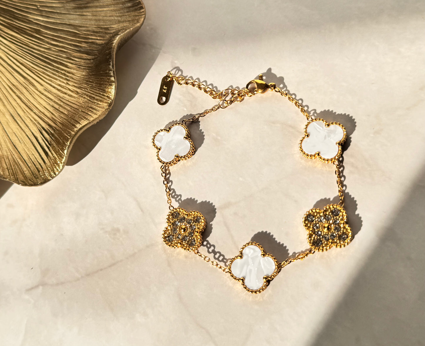 Shreya White Clover Bracelet