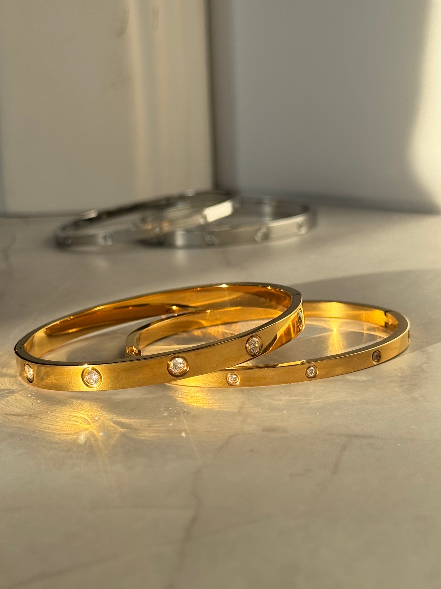 Eleanor Gold Bangle Bracelet